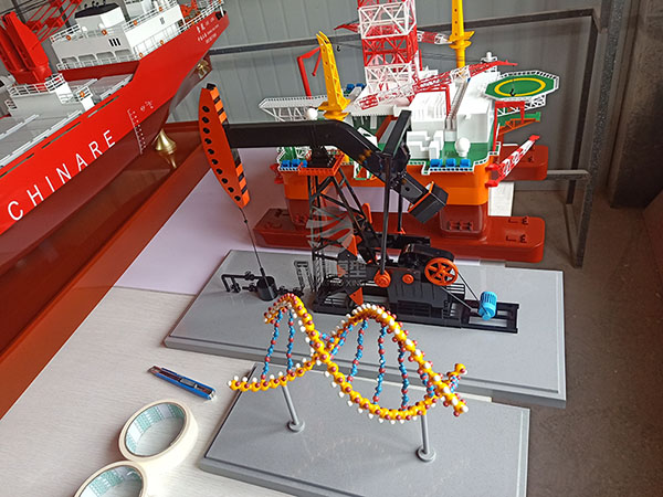 静安区船舶模型